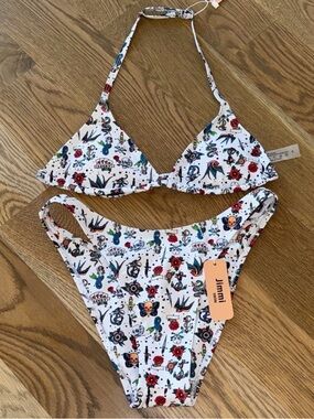 Women’s White Floral & Tattoo Print Triangle Bikini Set